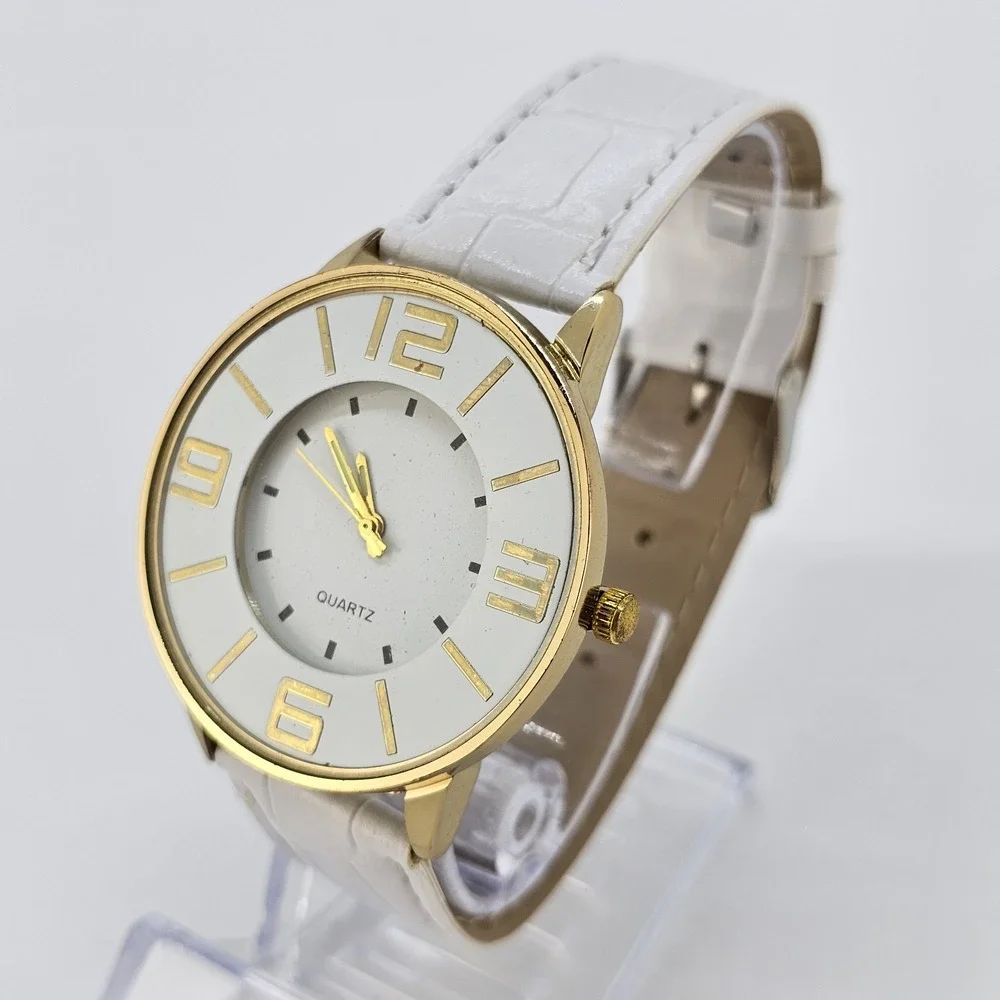 Unisex Analog Watch 40MM White Dial White Faux Leather Bands New Battery